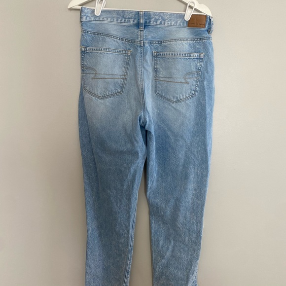 American Eagle Mom Jean - Picture 4 of 6